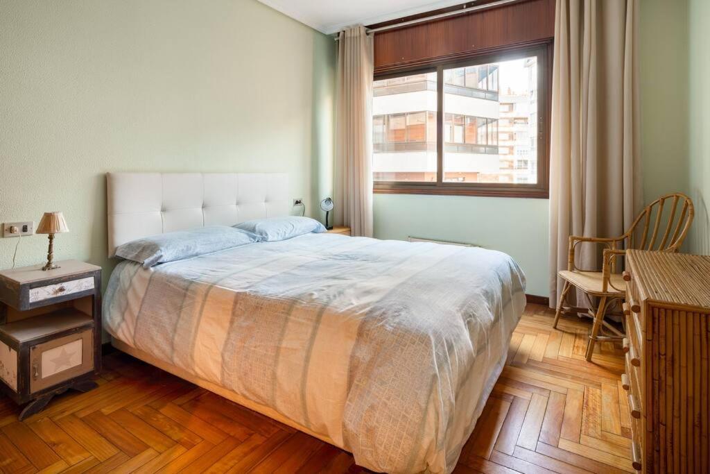 Apartamento Centro De Vigo Con Paking Gratuito Esterno foto
