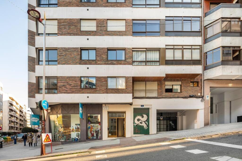 Apartamento Centro De Vigo Con Paking Gratuito Esterno foto