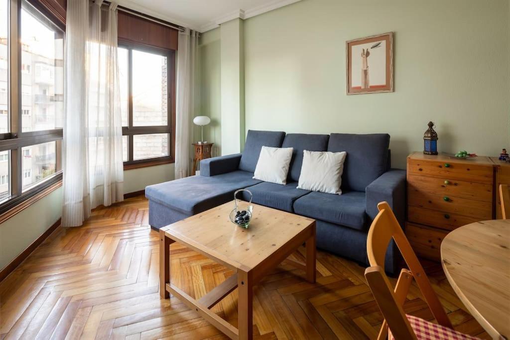 Apartamento Centro De Vigo Con Paking Gratuito Esterno foto