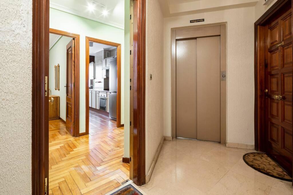 Apartamento Centro De Vigo Con Paking Gratuito Esterno foto