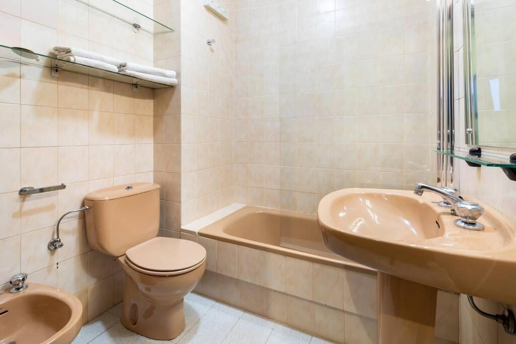 Apartamento Centro De Vigo Con Paking Gratuito Esterno foto
